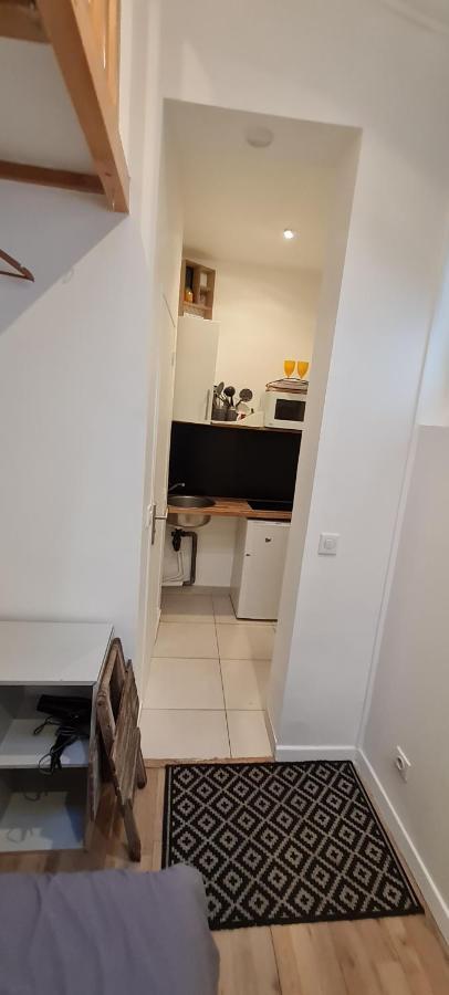Cosy Studio In Montmartre Paris Exterior photo